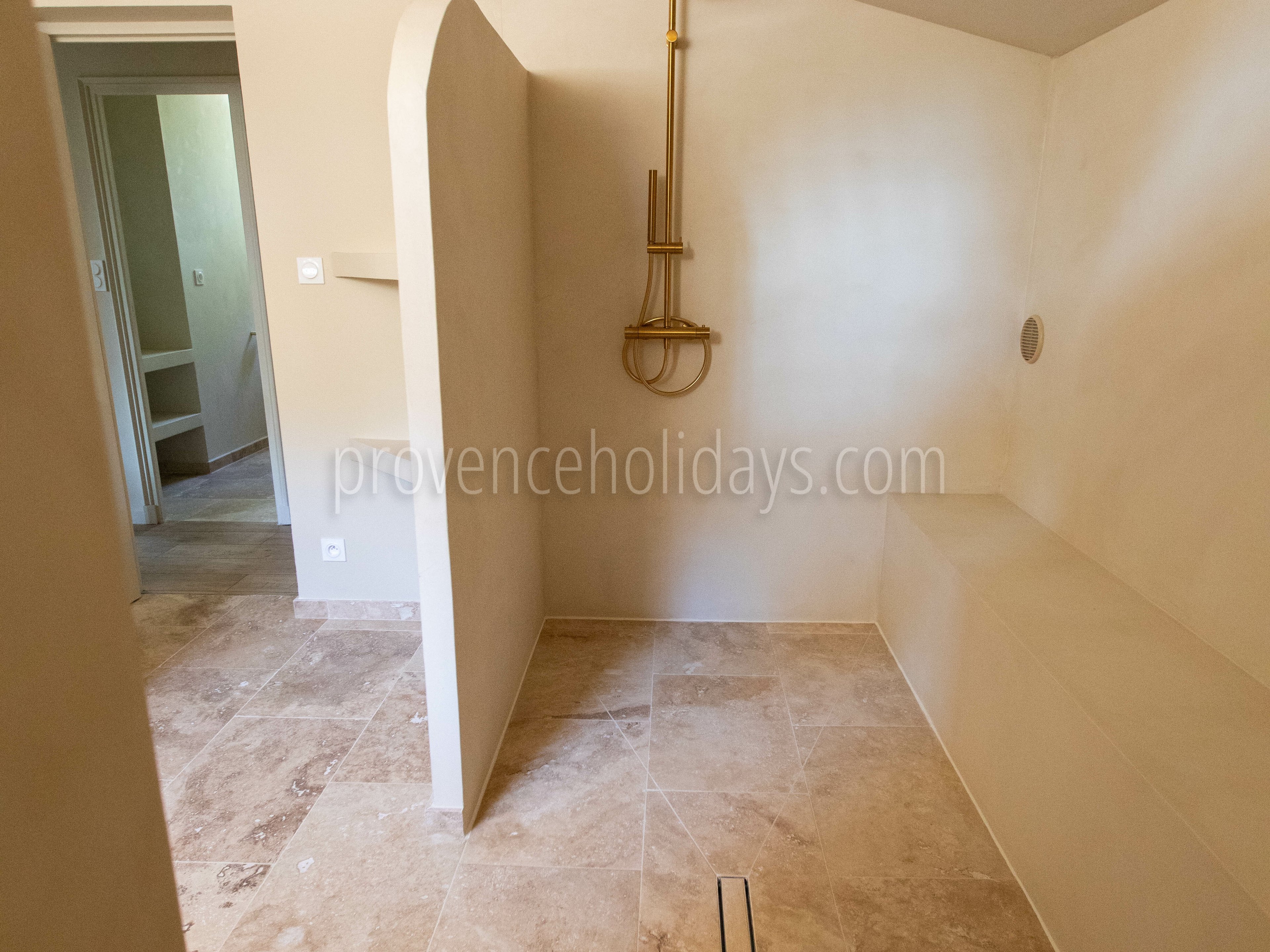 20 - Villa Adeline: Villa: Bathroom