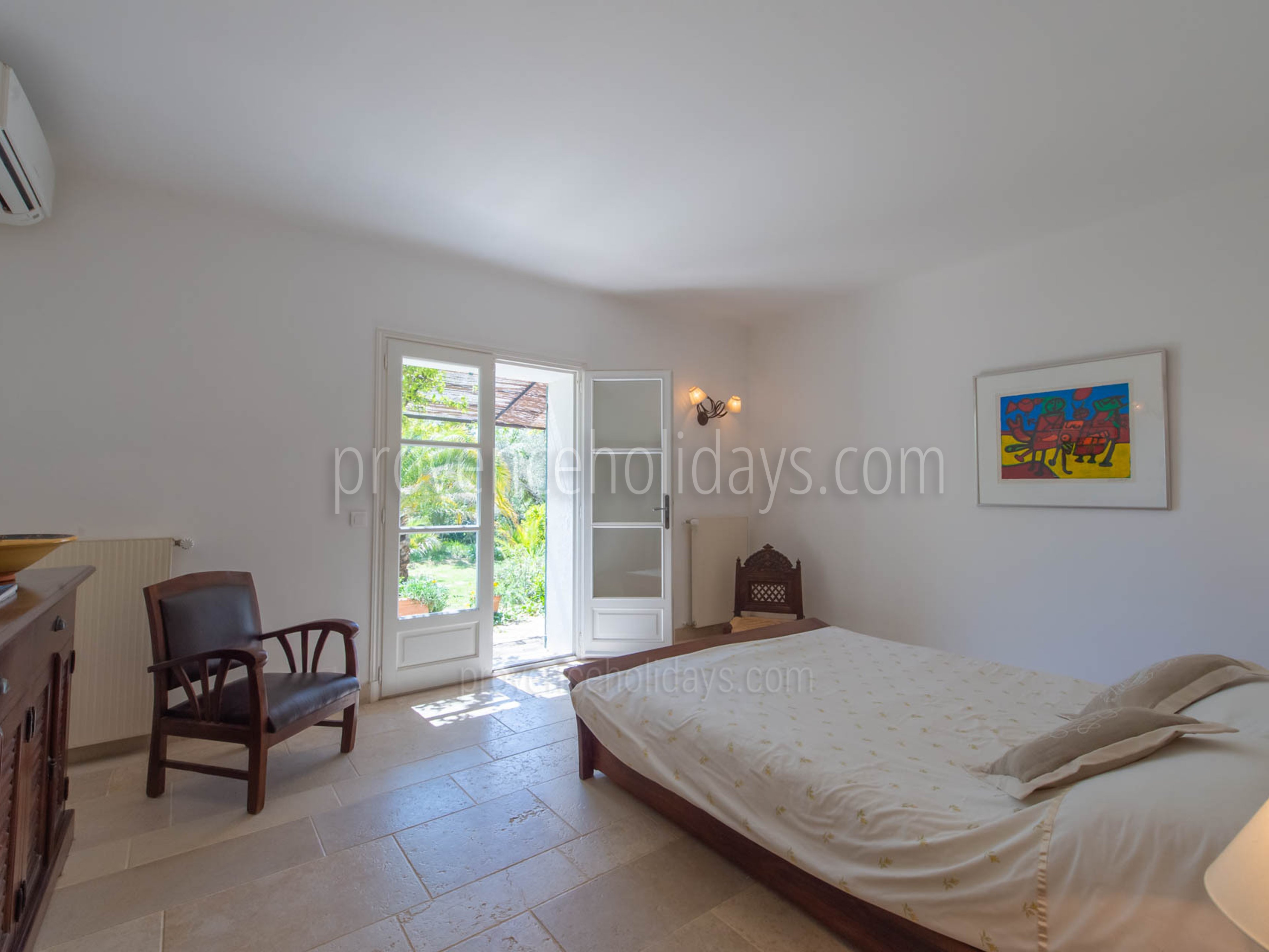 11 - Mas Airelle: Villa: Bedroom