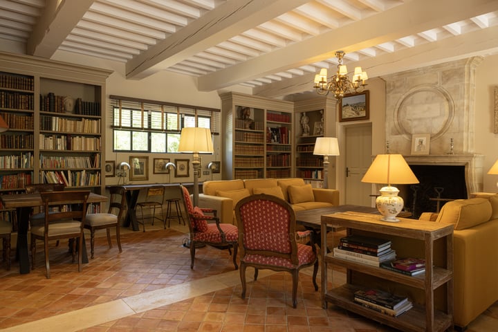 23 - Le Mas des Jardins: Villa: Interior