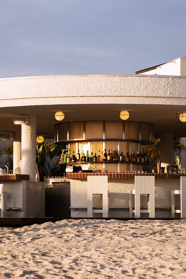 beach bar