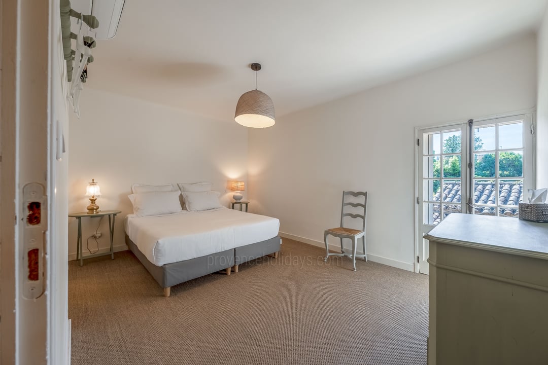 29 - Maison du Grès: Villa: Bedroom