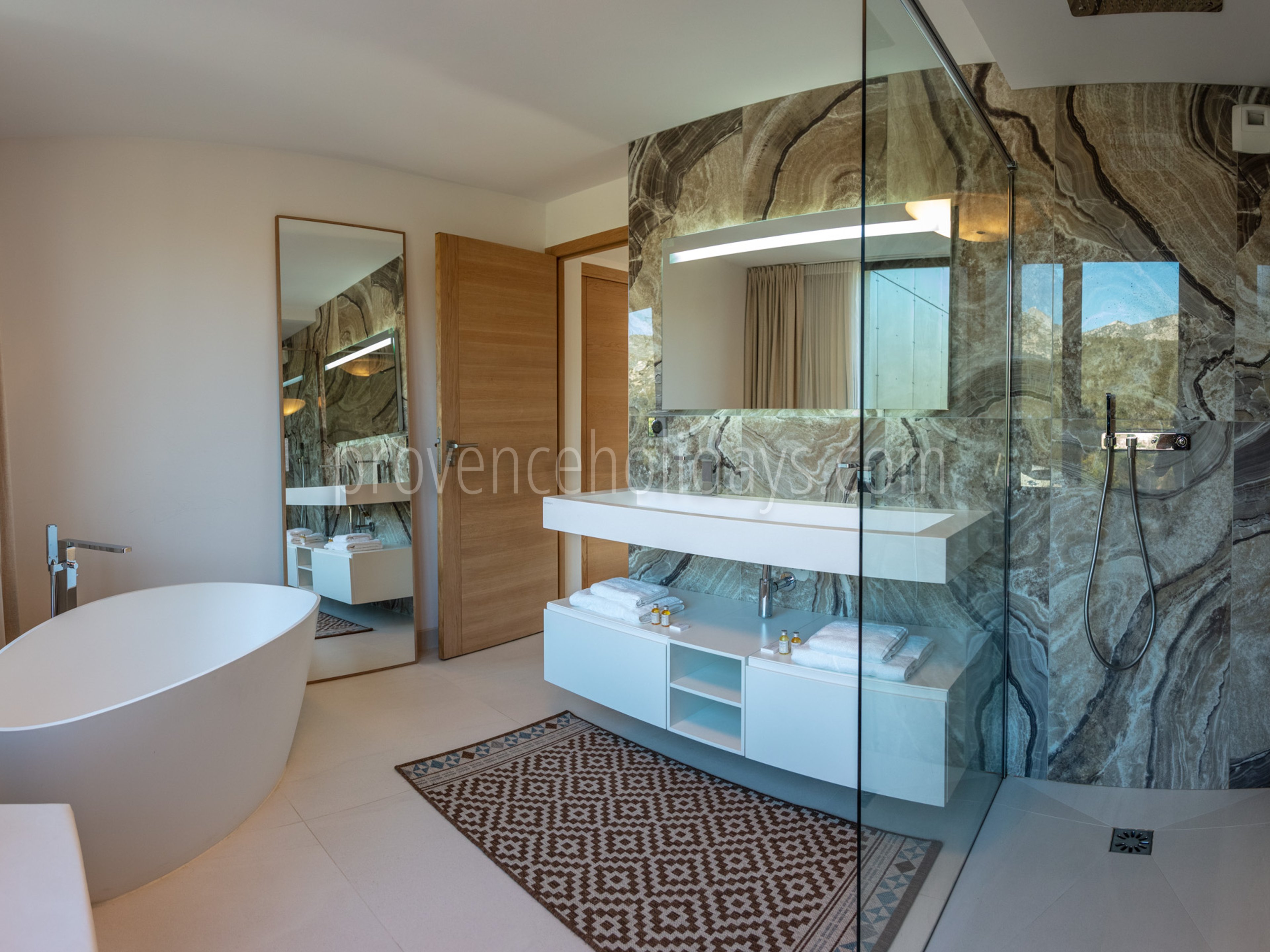 39 - Villa Gem: Villa: Bathroom