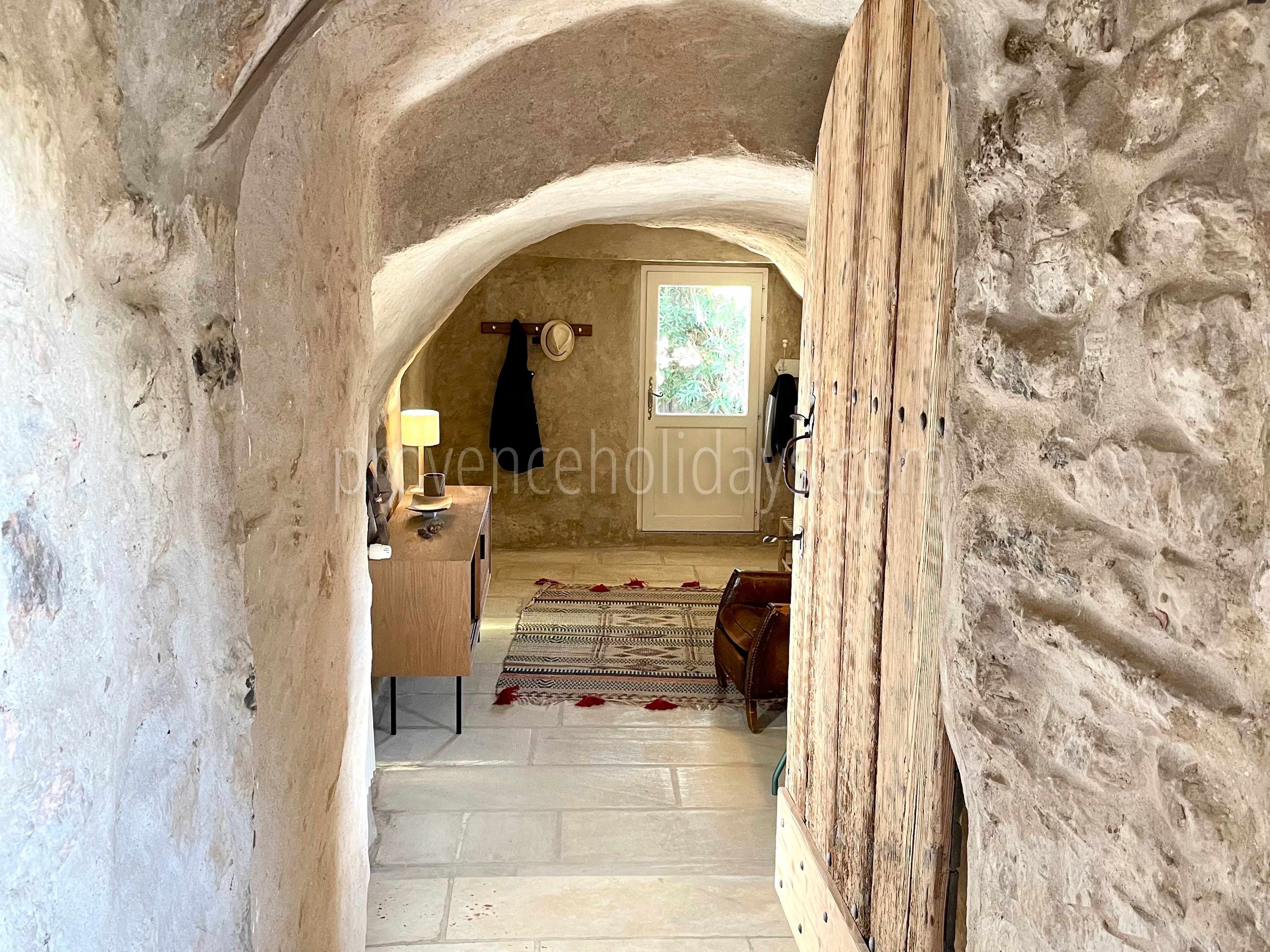 2 - Le Hameau de Goult: Villa: Interior