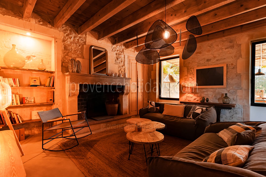 45 - Mas des Pommiers: Villa: Interior
