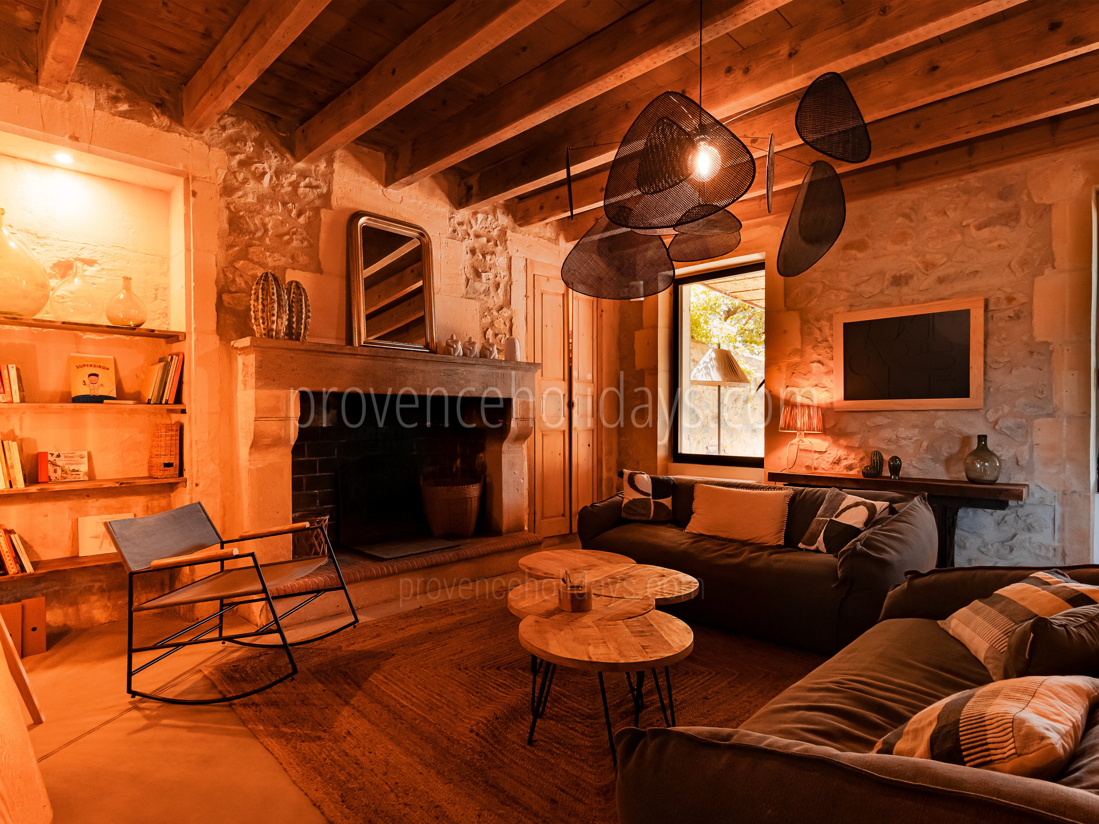 45 - Mas des Pommiers: Villa: Interior