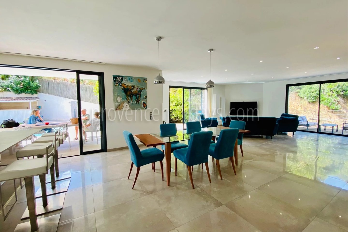 2 - Villa met zelfstandige ruimte in Cavalaire-sur-Mer: Villa: Interior