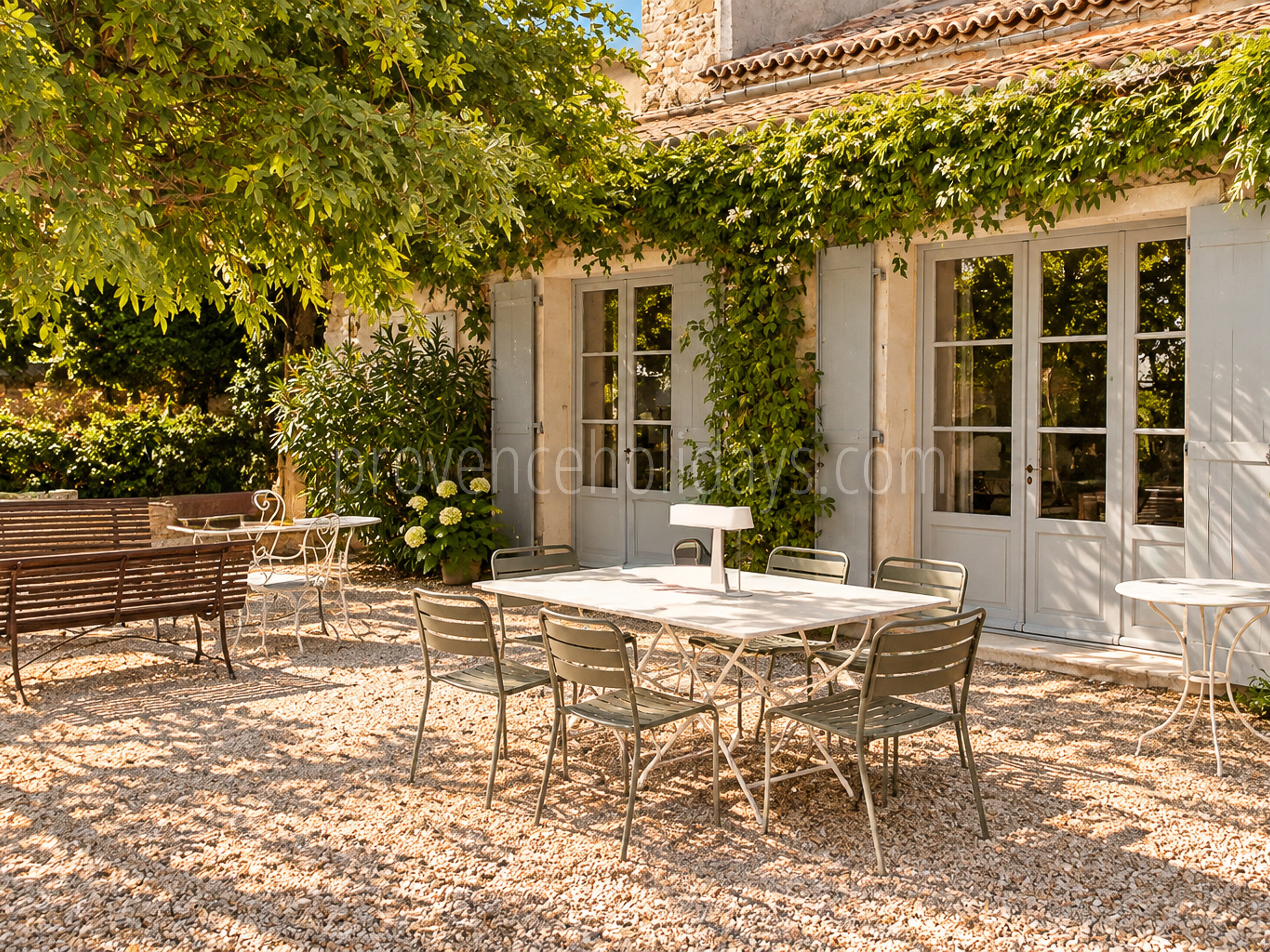 8 - Woning met een prachtig uitzicht in Aubignan: Villa: Exterior