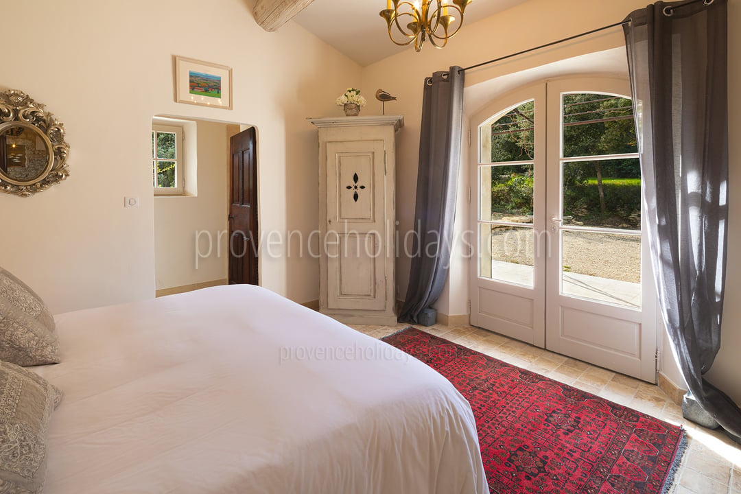 25 - Mas Bonius: Villa: Bedroom