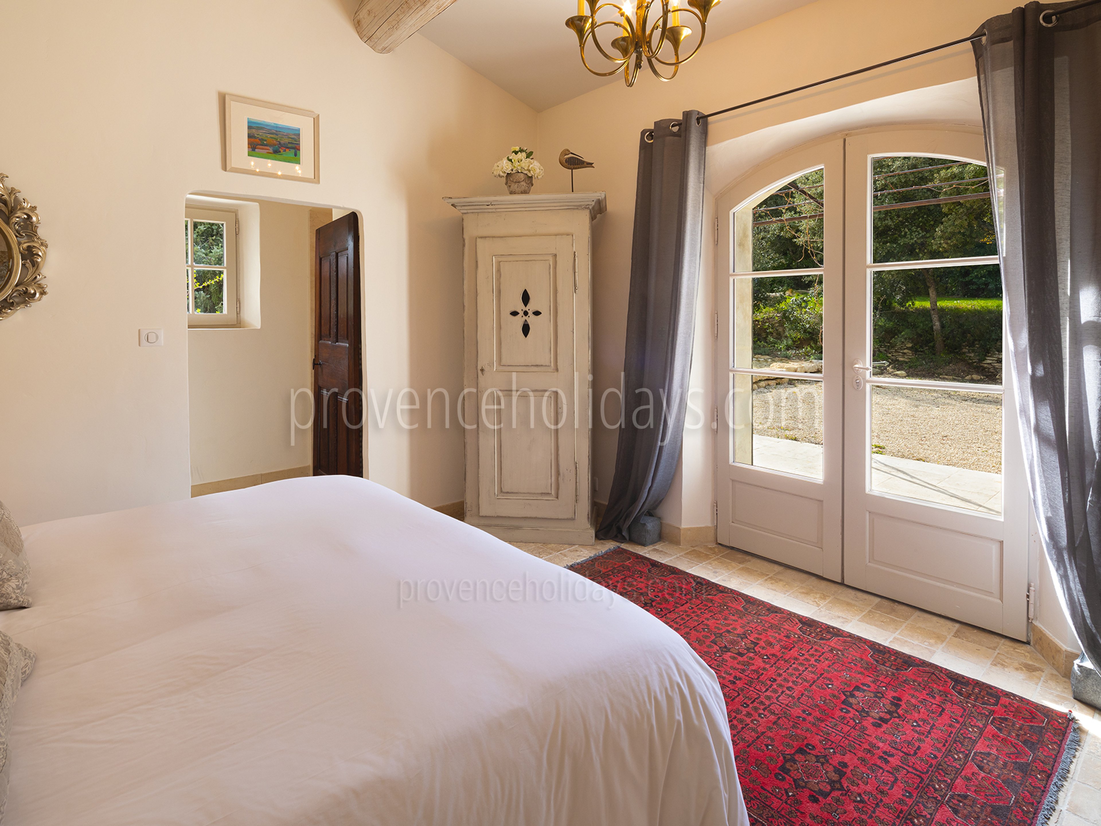 25 - Mas Bonius: Villa: Bedroom