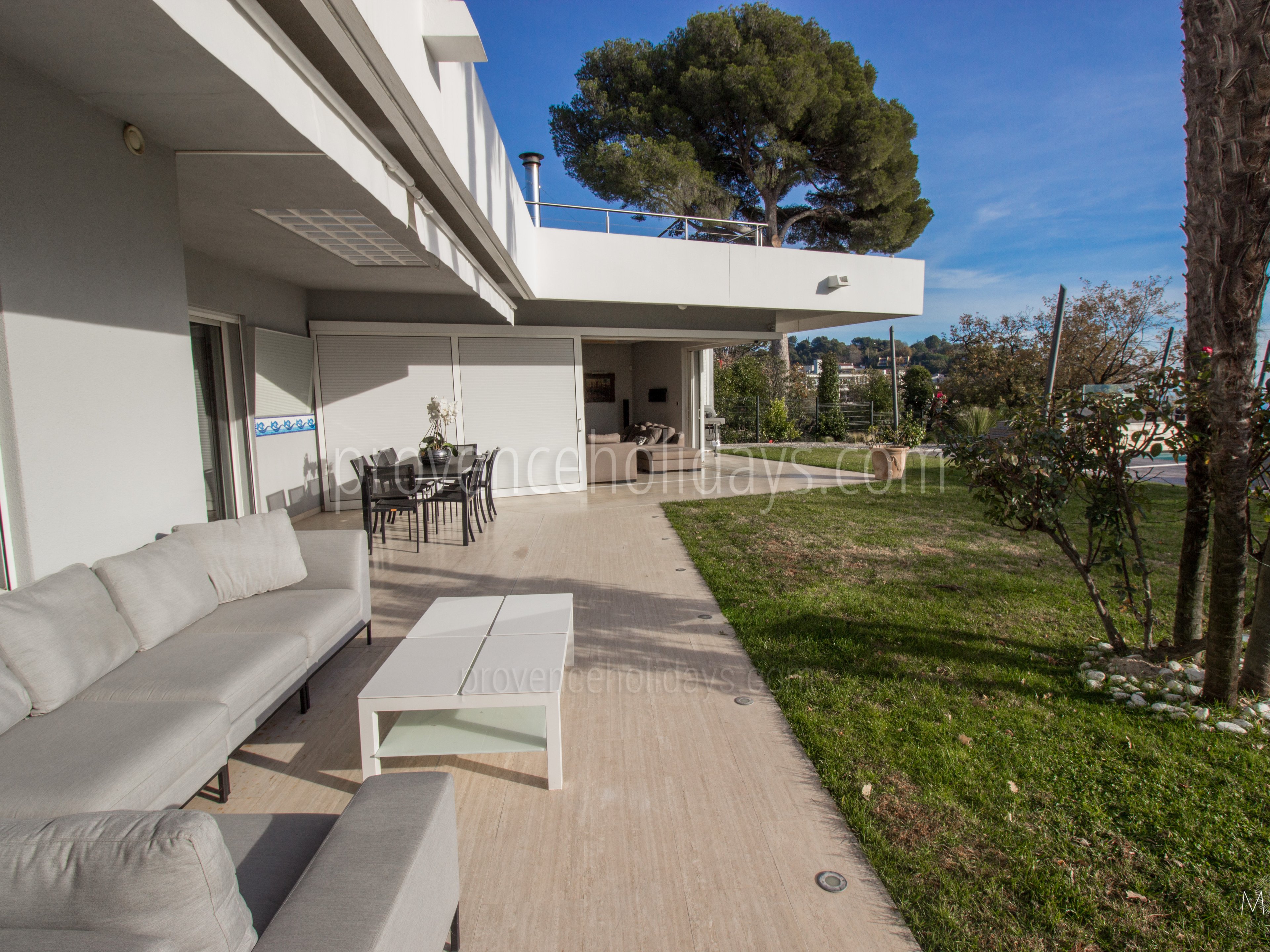 15 - Villa Toulon: Villa: Exterior