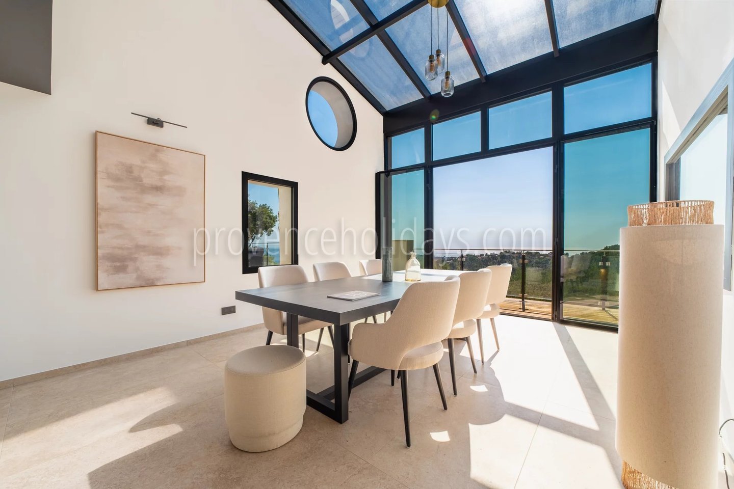 8 - Hedendaagse villa in Cavalaire-sur-Mer: Villa: Interior