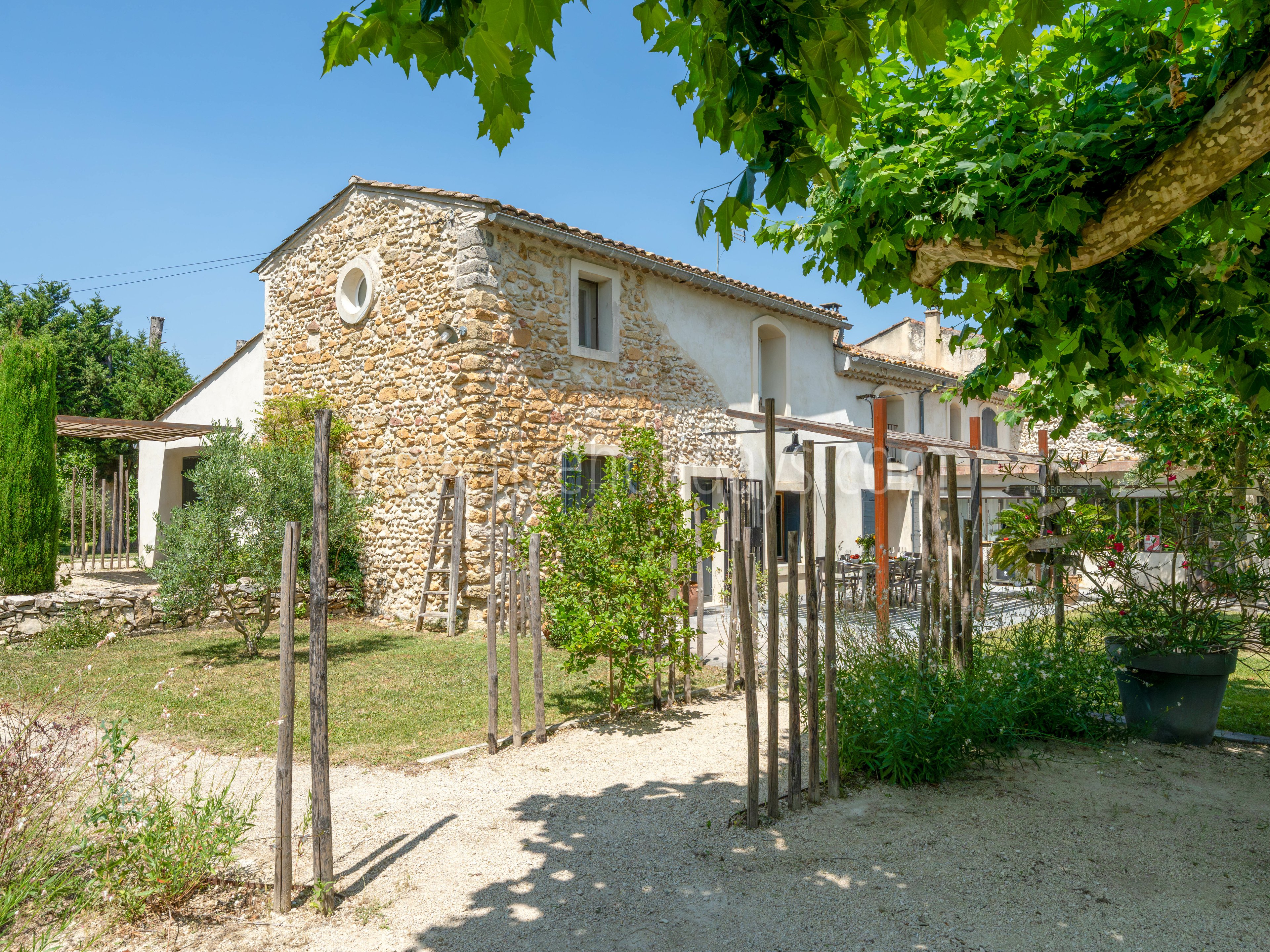 21 - Maison Sarrians: Villa: Exterior