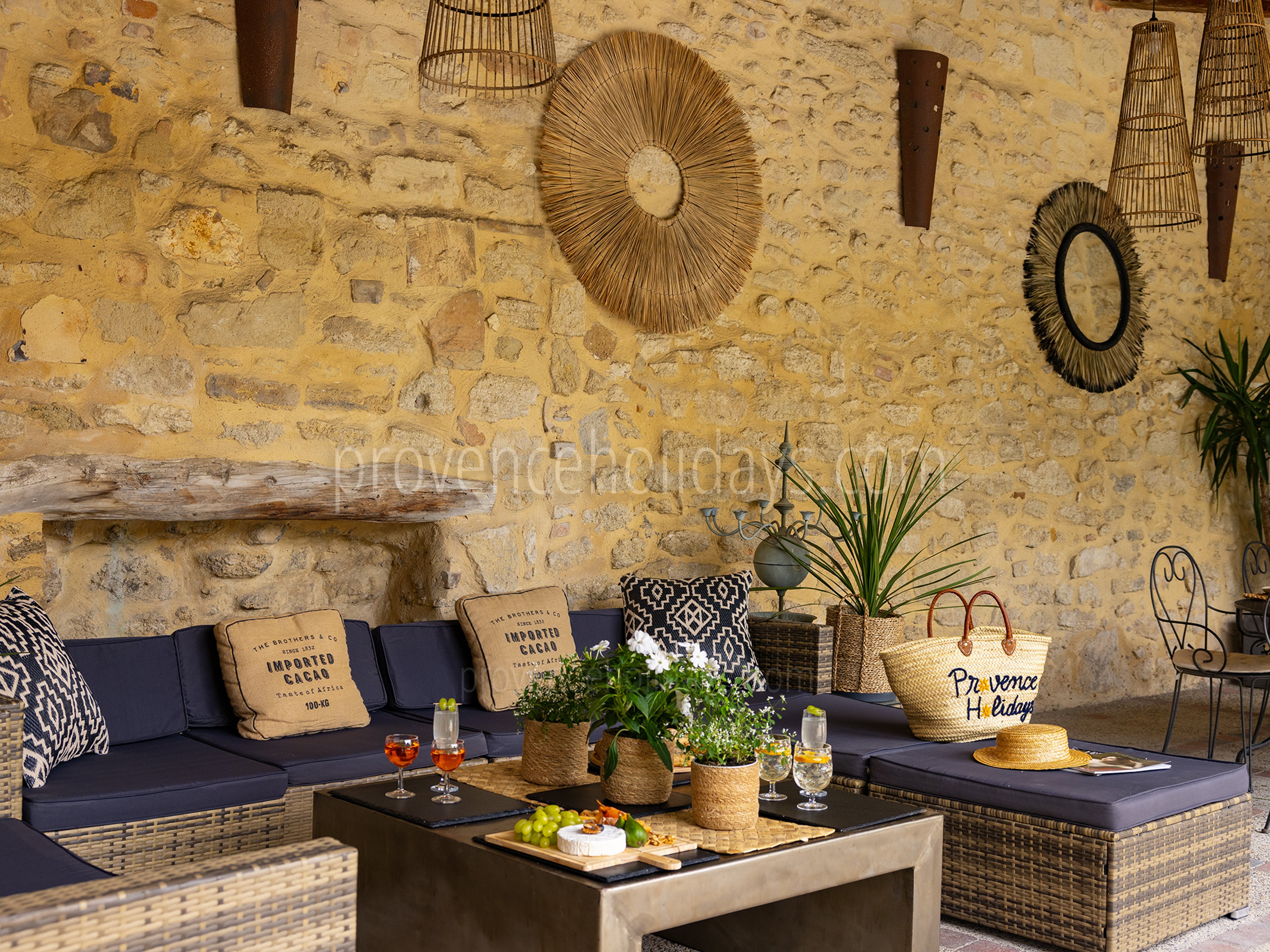 26 - La Bâtisse d\'Uzès: Villa: Interior