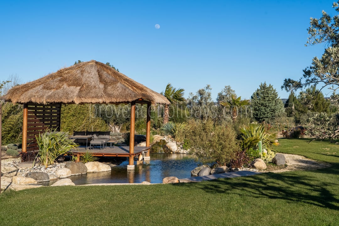 1 - Les Jardins Blancs: Villa: Exterior