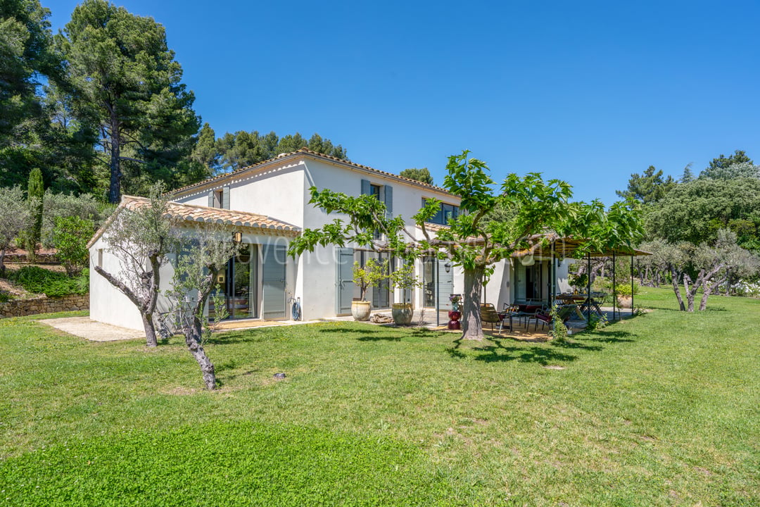 23 - Mas de la Burlande: Villa: Exterior