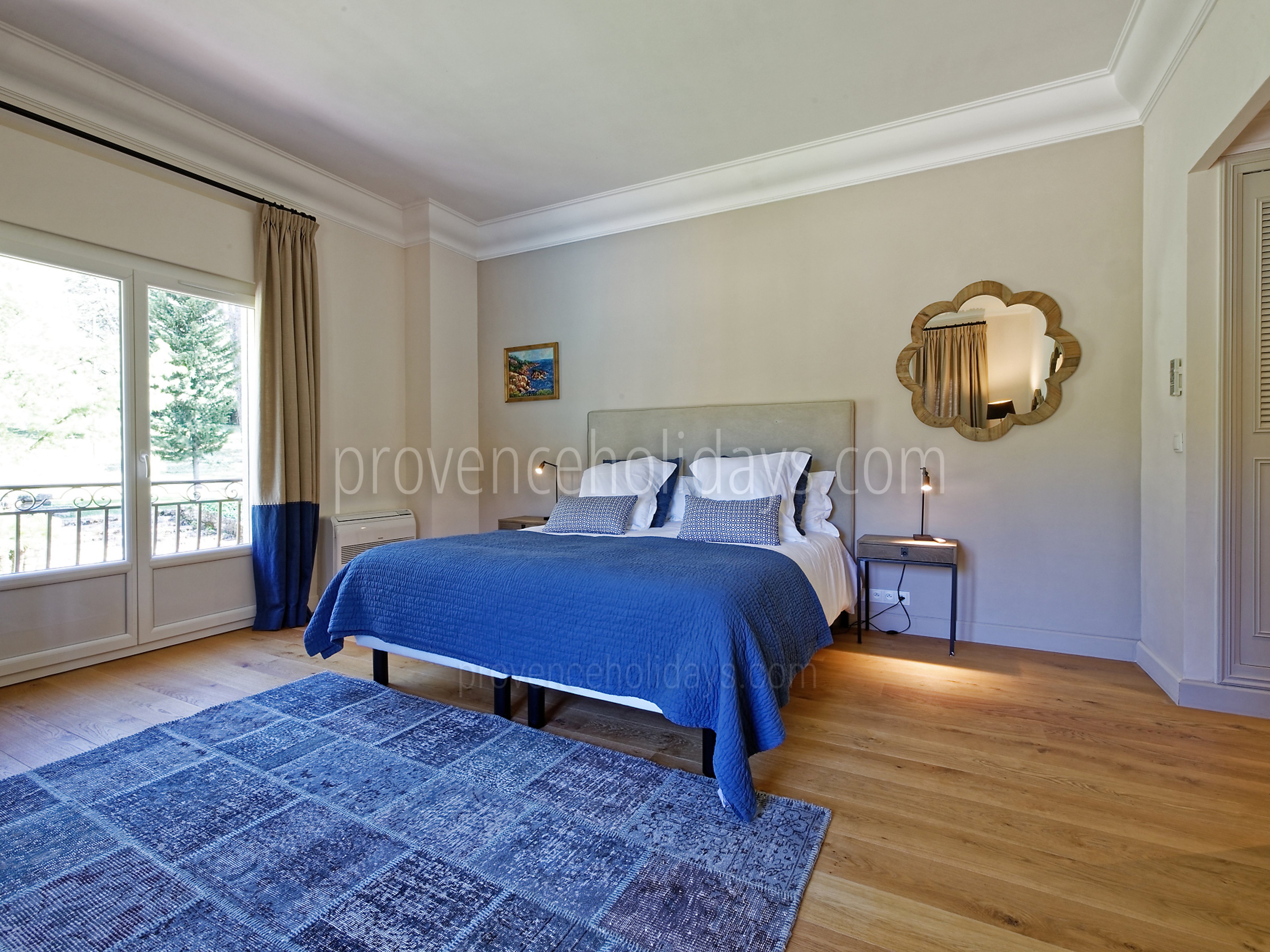24 - Villa Garrigue: Villa: Bedroom
