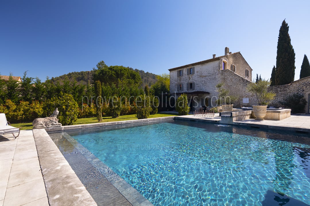 9 - Le Mas des Cyprès: Villa: Pool