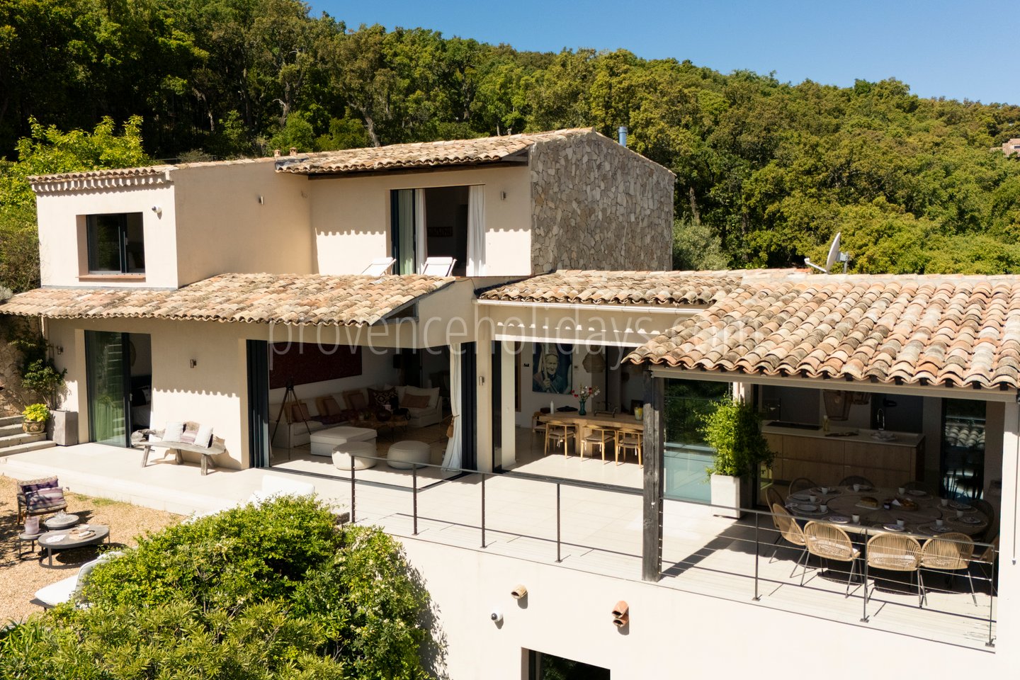 10 - Villa Lucia: Villa: Exterior