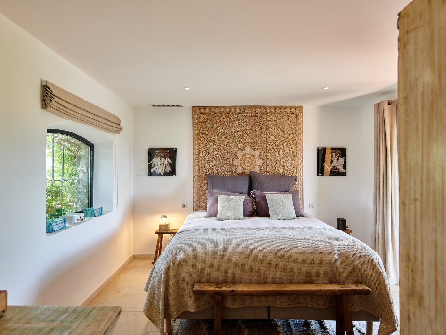 6 - Coteaux Serene: Villa: Bedroom