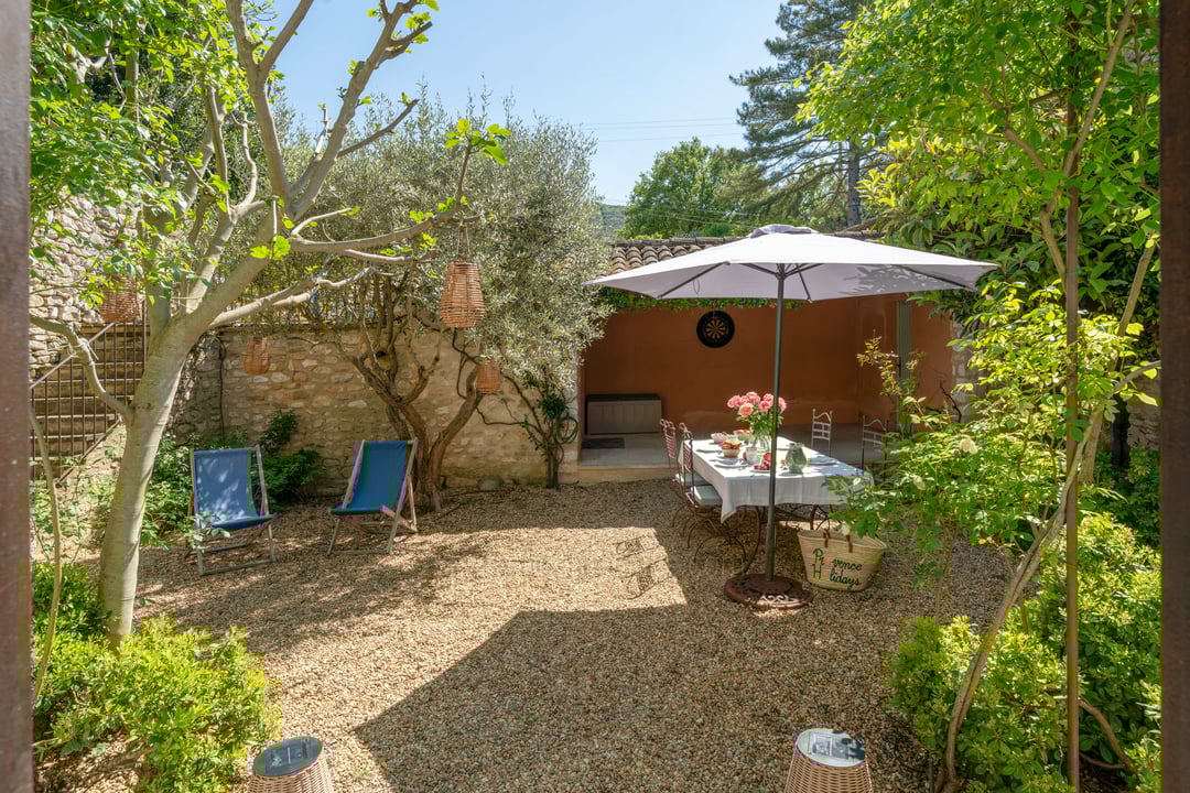8 - Mas Lou Miradou: Villa: Exterior