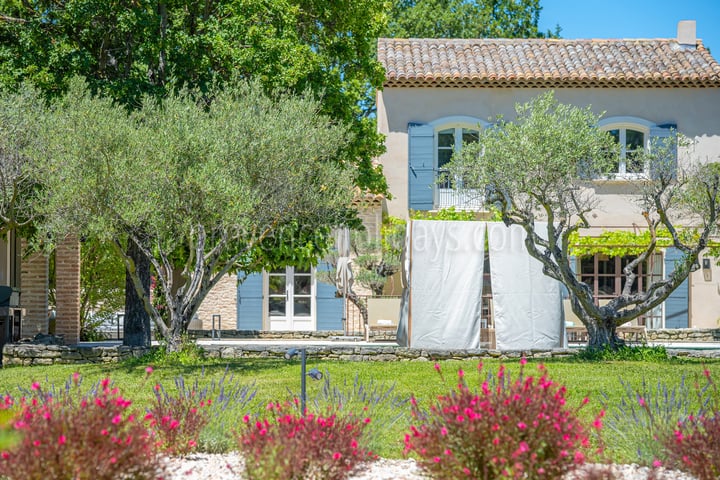 91 - Horizon Sainte-Victoire: Villa: Exterior