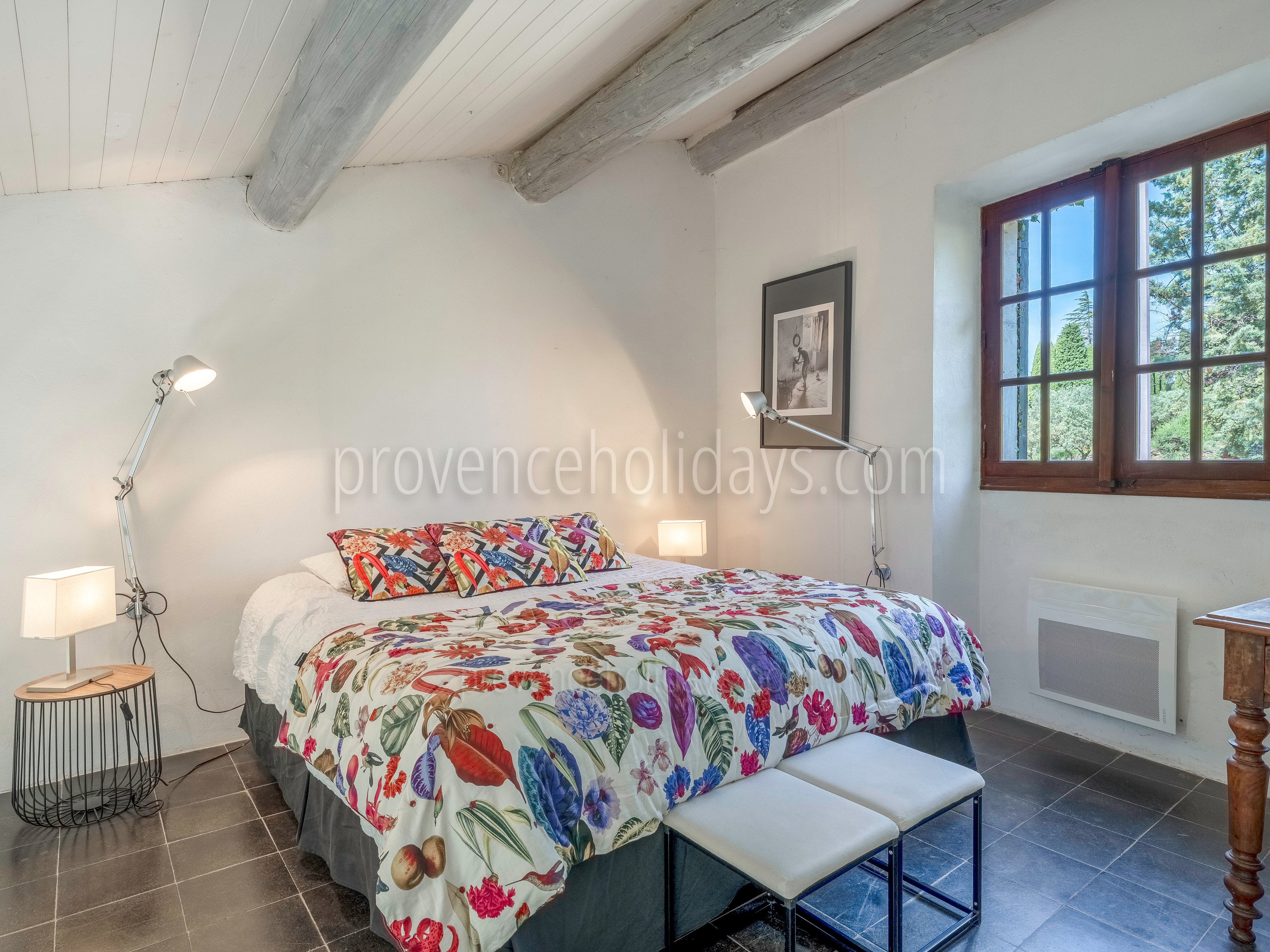 31 - Le Moulin de Gordes: Villa: Bedroom