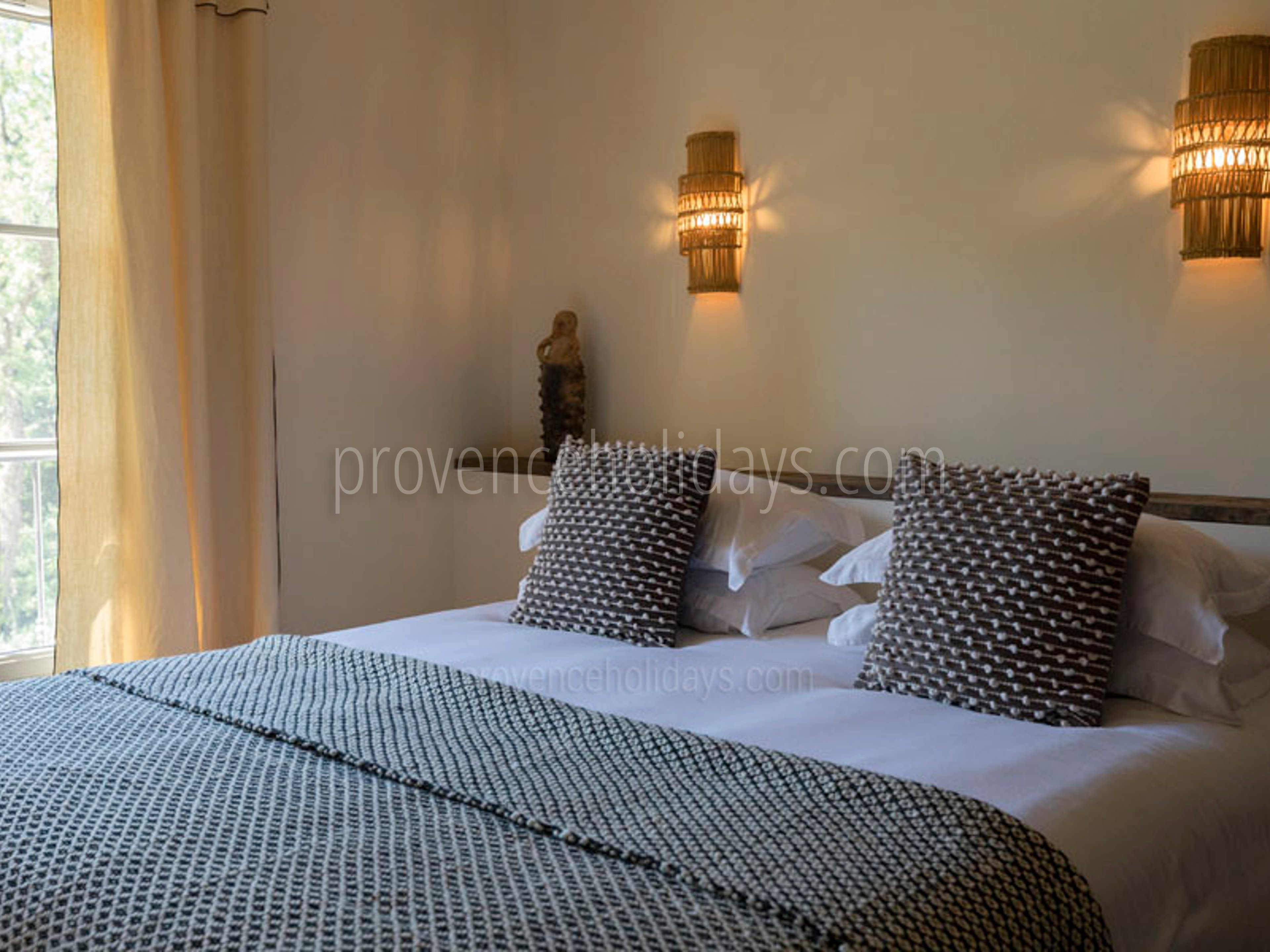 40 - Chez Sako: Villa: Bedroom