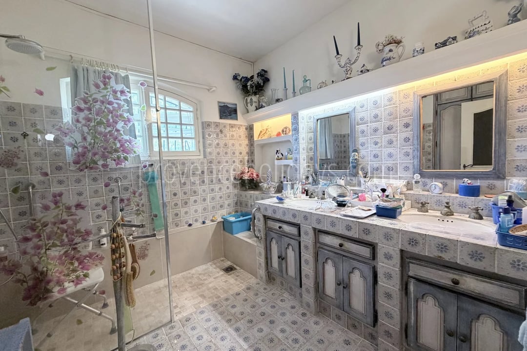 20 - Bastide de caractère à Grimaud: Villa: Interior