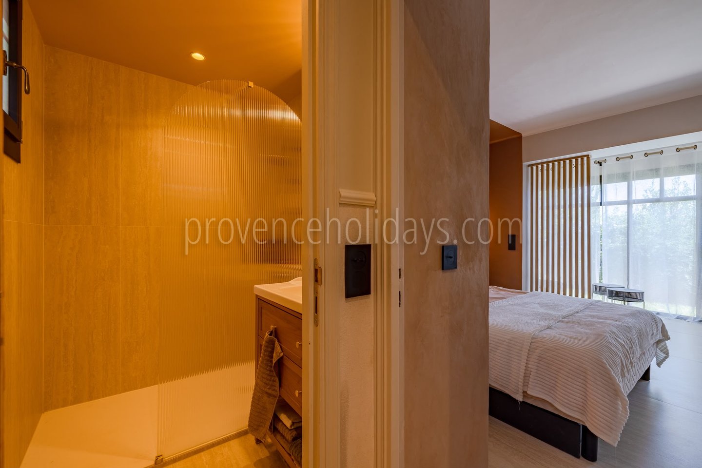 12 - Villa Atome: Villa: Bathroom