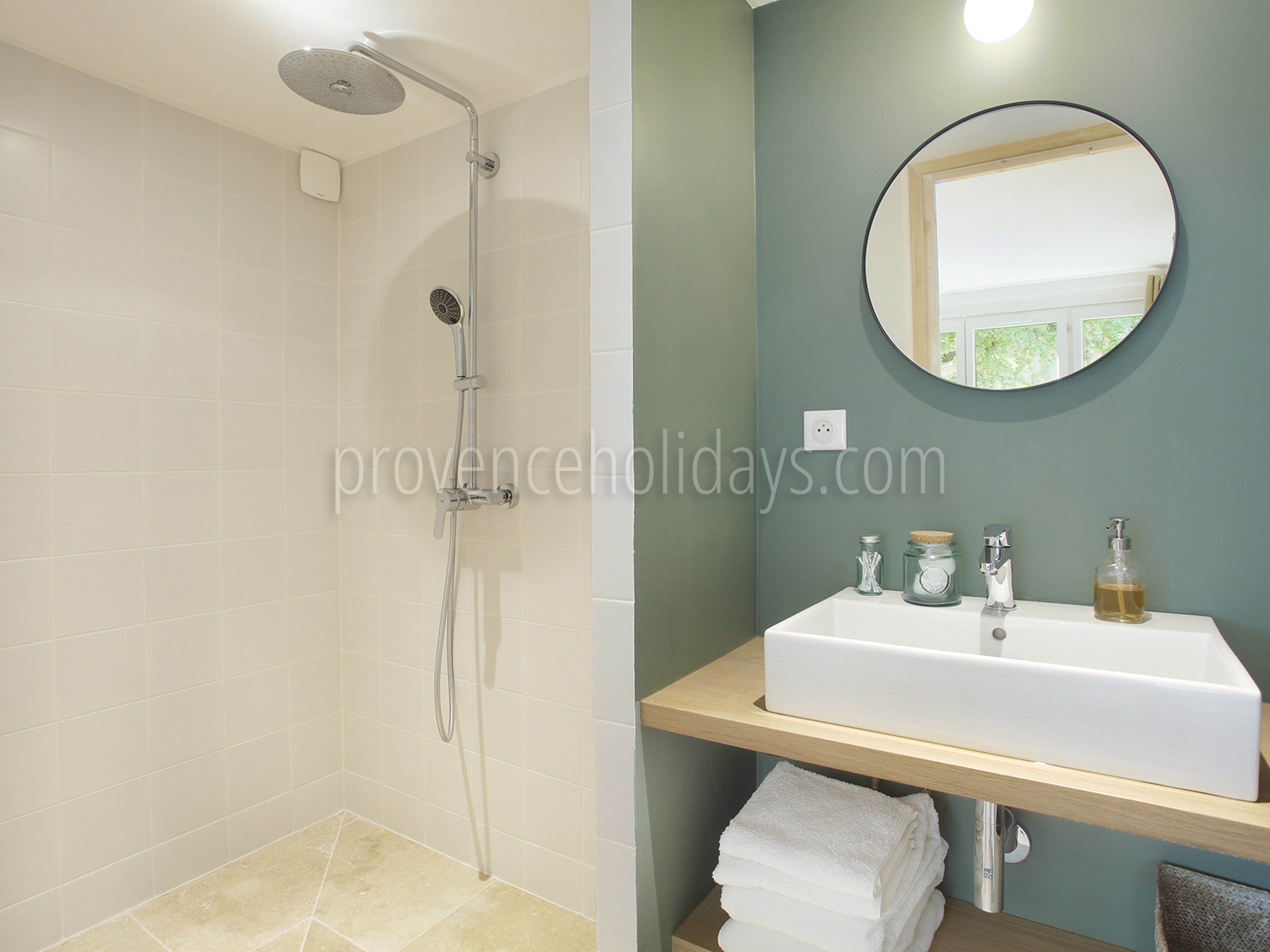 43 - Le Hameau de Goult: Villa: Bathroom 6