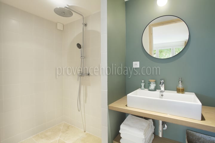 43 - Le Hameau de Goult: Villa: Bathroom 6