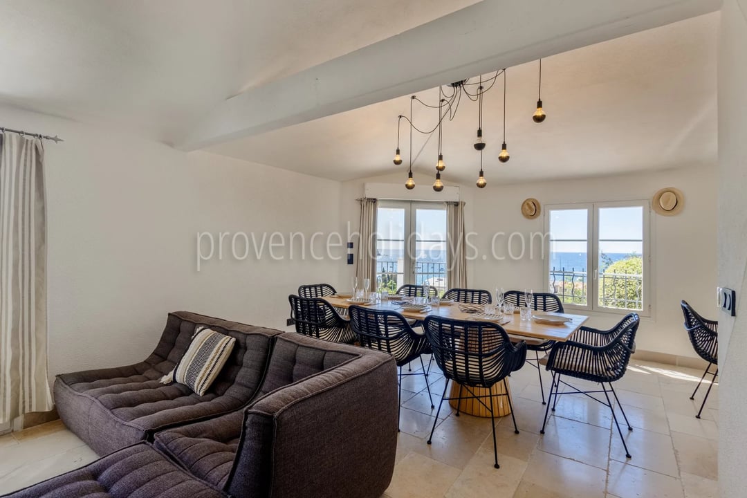 16 - Zeitgenössische Villa in Saint-Raphaël: Villa: Interior