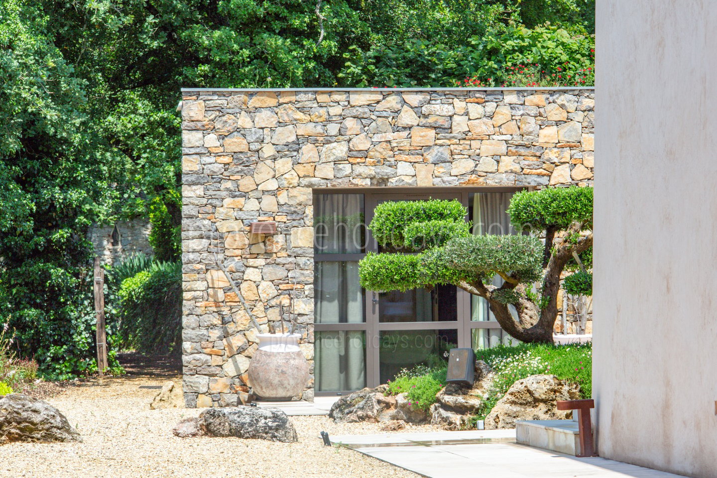 24 - Villa Olive: Villa: Exterior