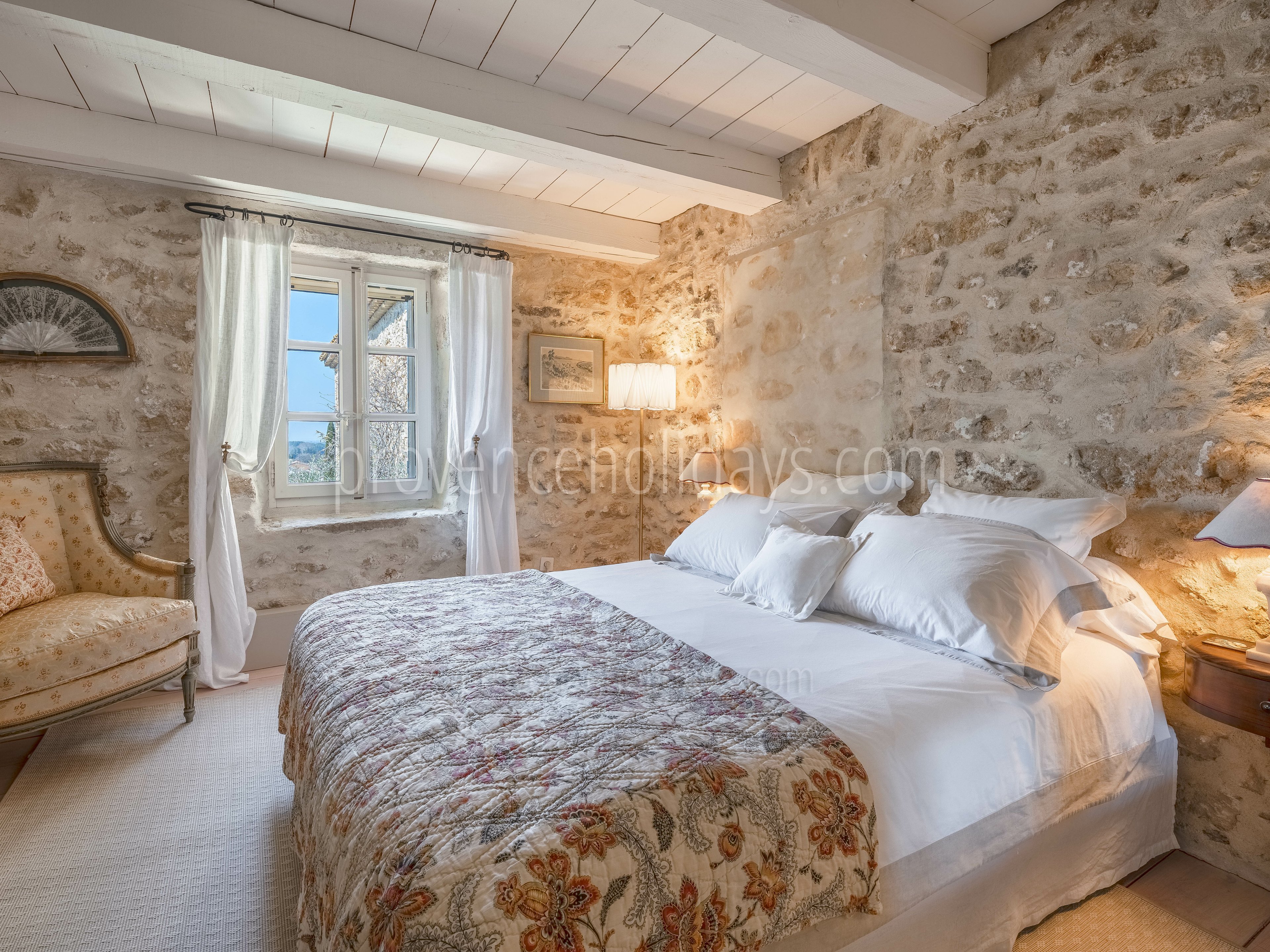 34 - L\'Écrin de Lagnes: Villa: Bedroom