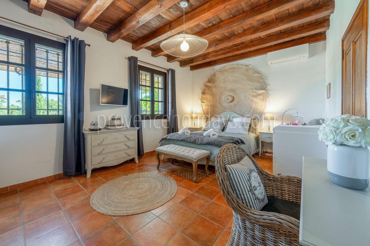 42 - Bastide des Chênes: Villa: Bedroom