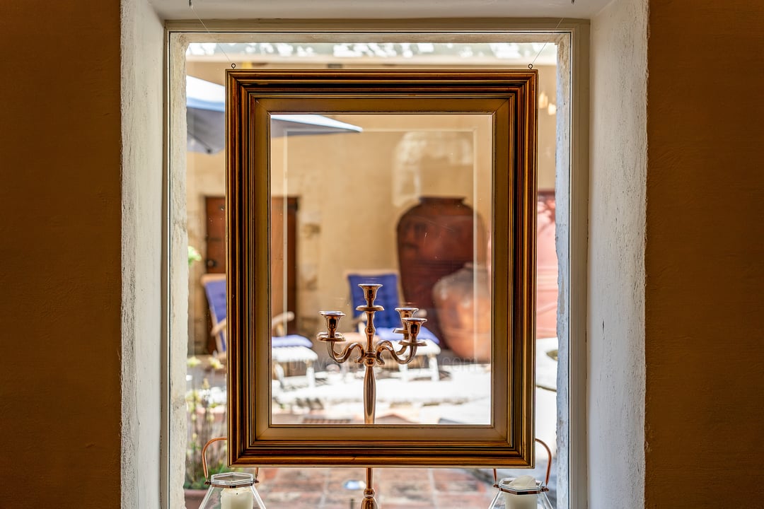 32 - Mas Lou Miradou: Villa: Interior