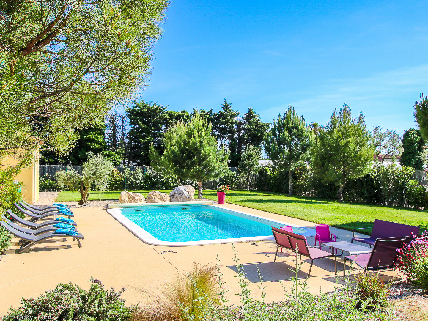 7 - Chez Stefan: Villa: Pool