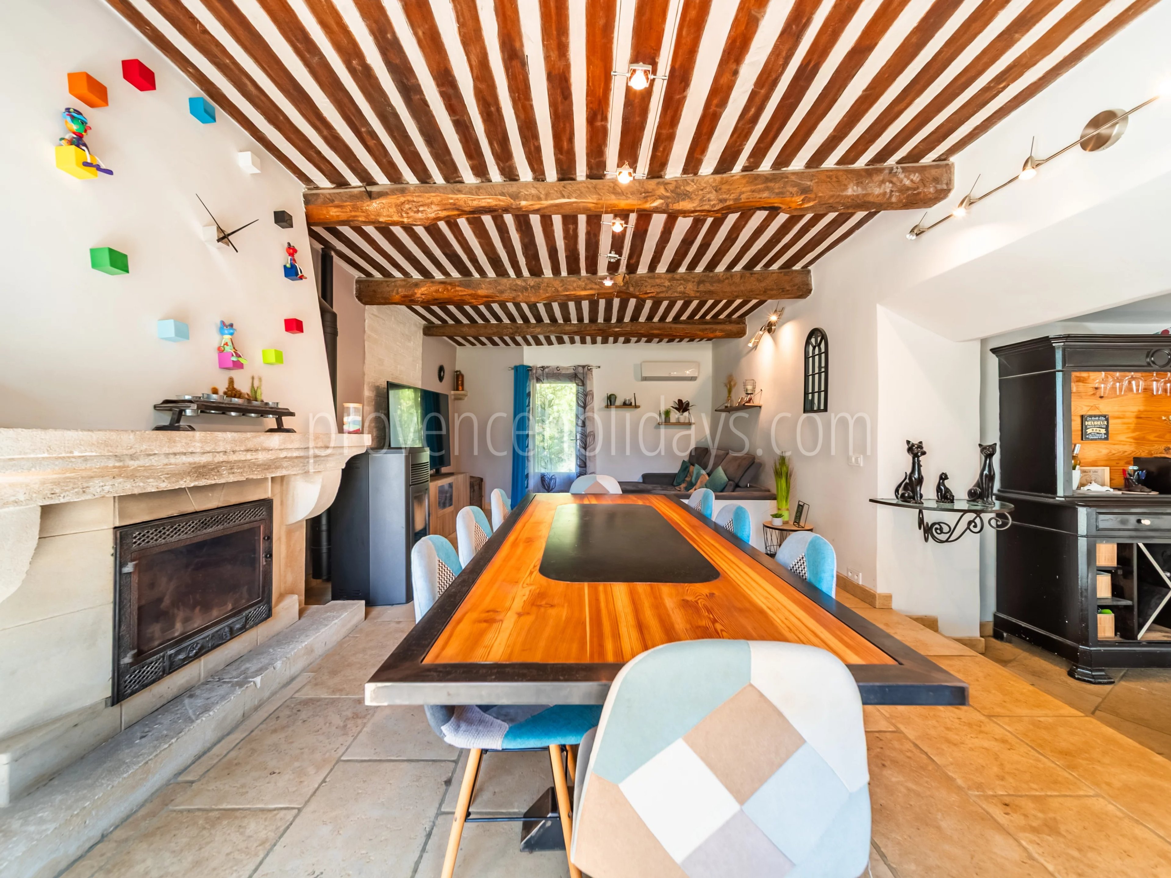 17 - Characterful mas in Bonnieux: Villa: Interior