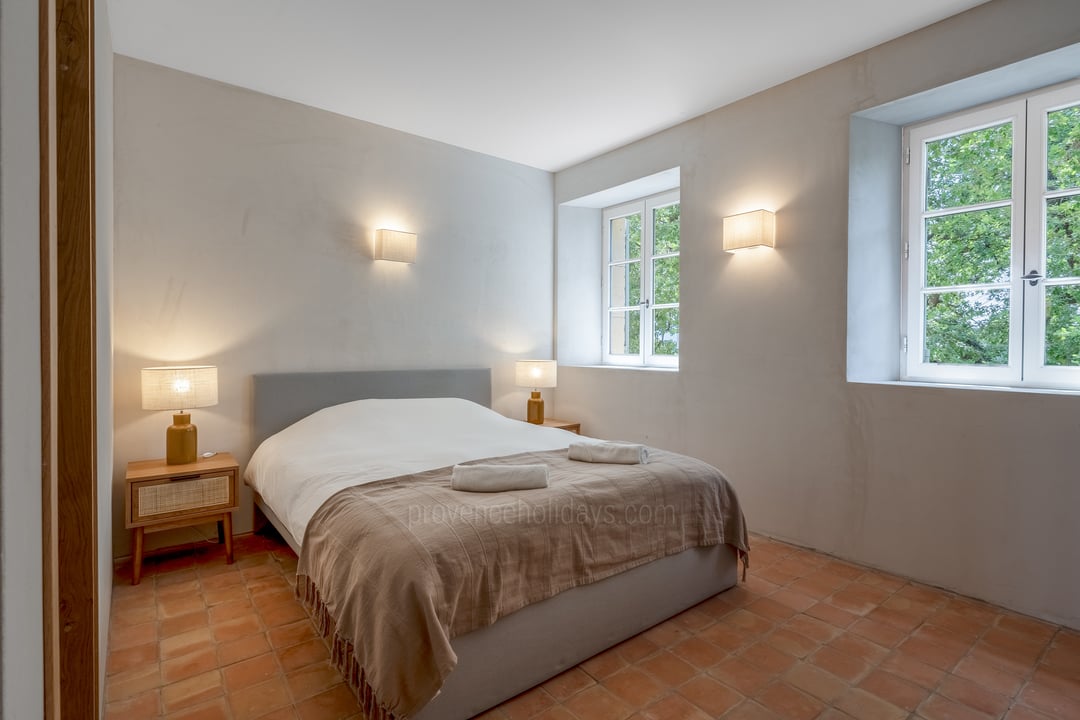 11 - Mas des Chênes: Villa: Bedroom