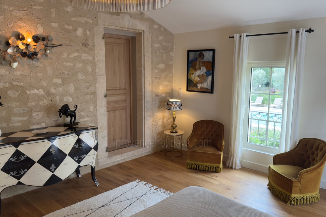 32 - Le Mas de la Cabro: Villa: Bedroom