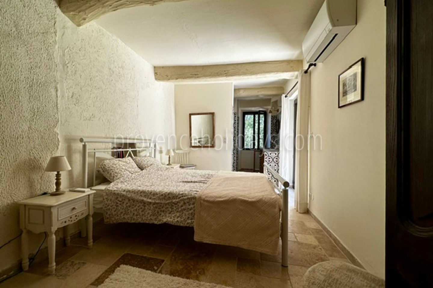 18 - La Bastide: Villa: Bedroom