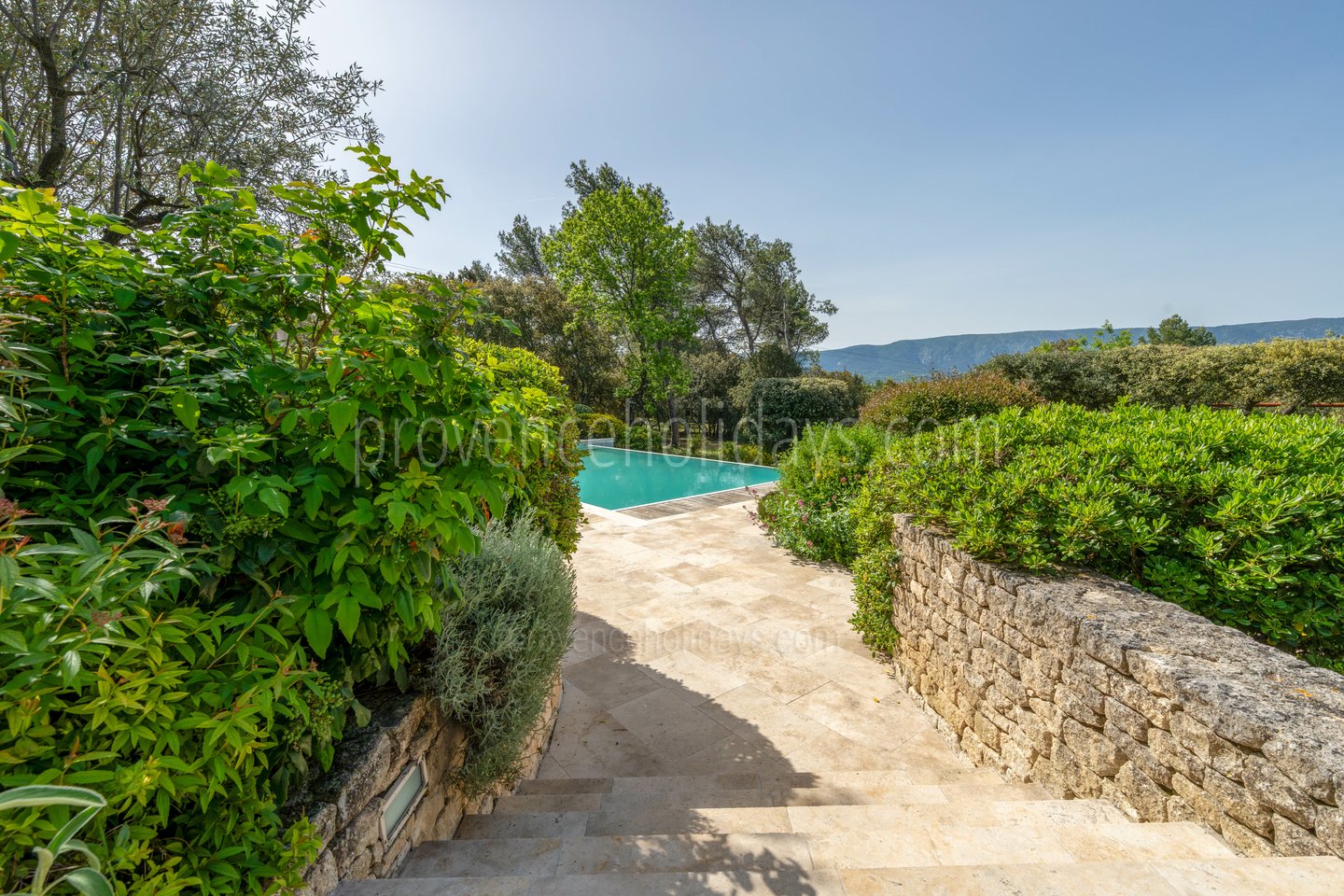 8 - Villa Provençale: Villa: Exterior