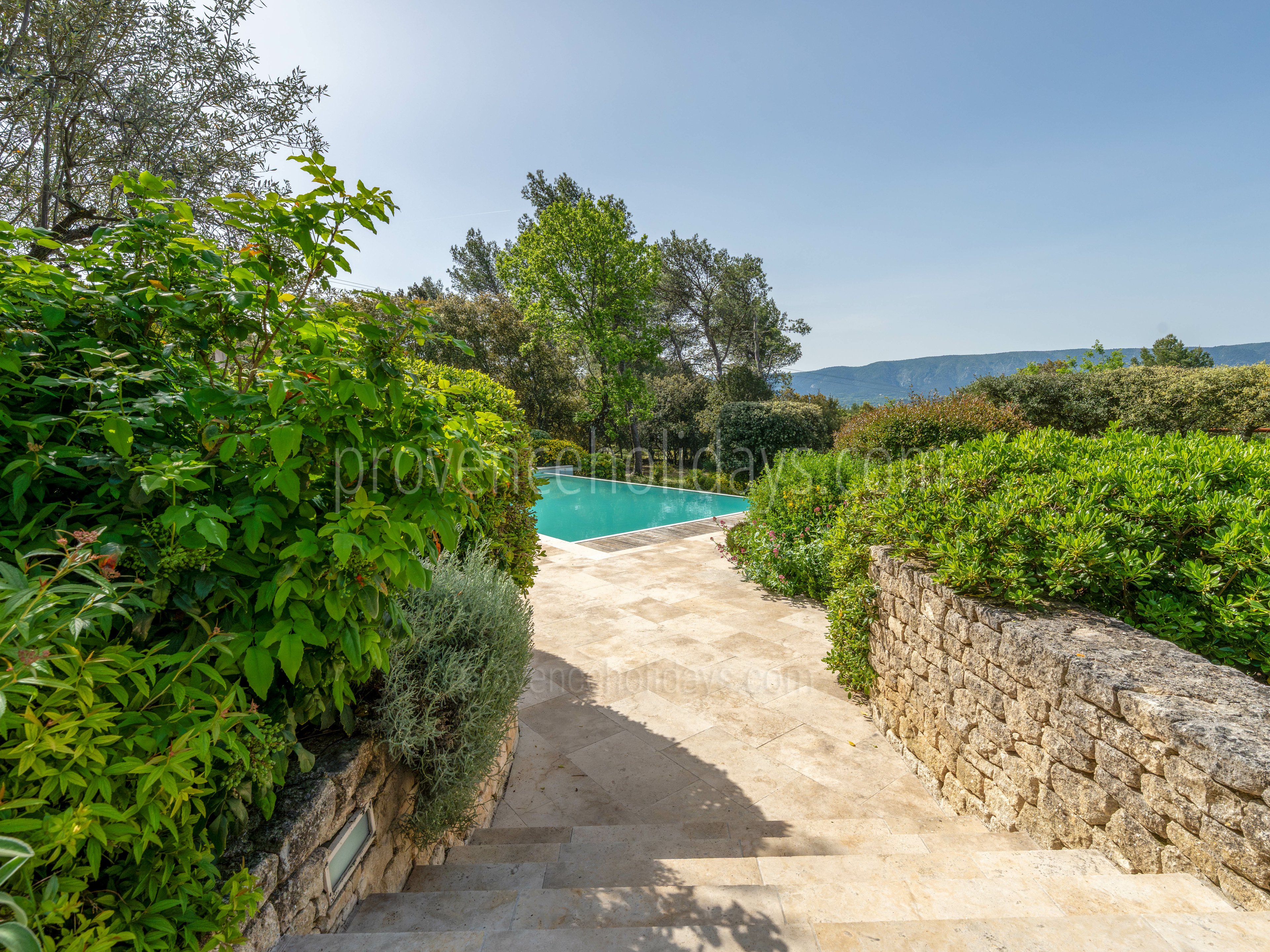 8 - Villa Provençale: Villa: Exterior
