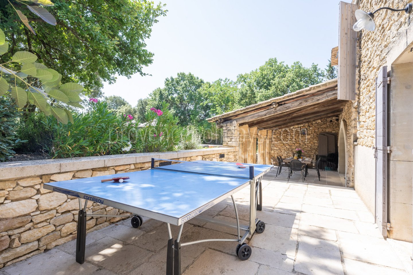 62 - Le Mas aux Gargouilles: Villa: Exterior