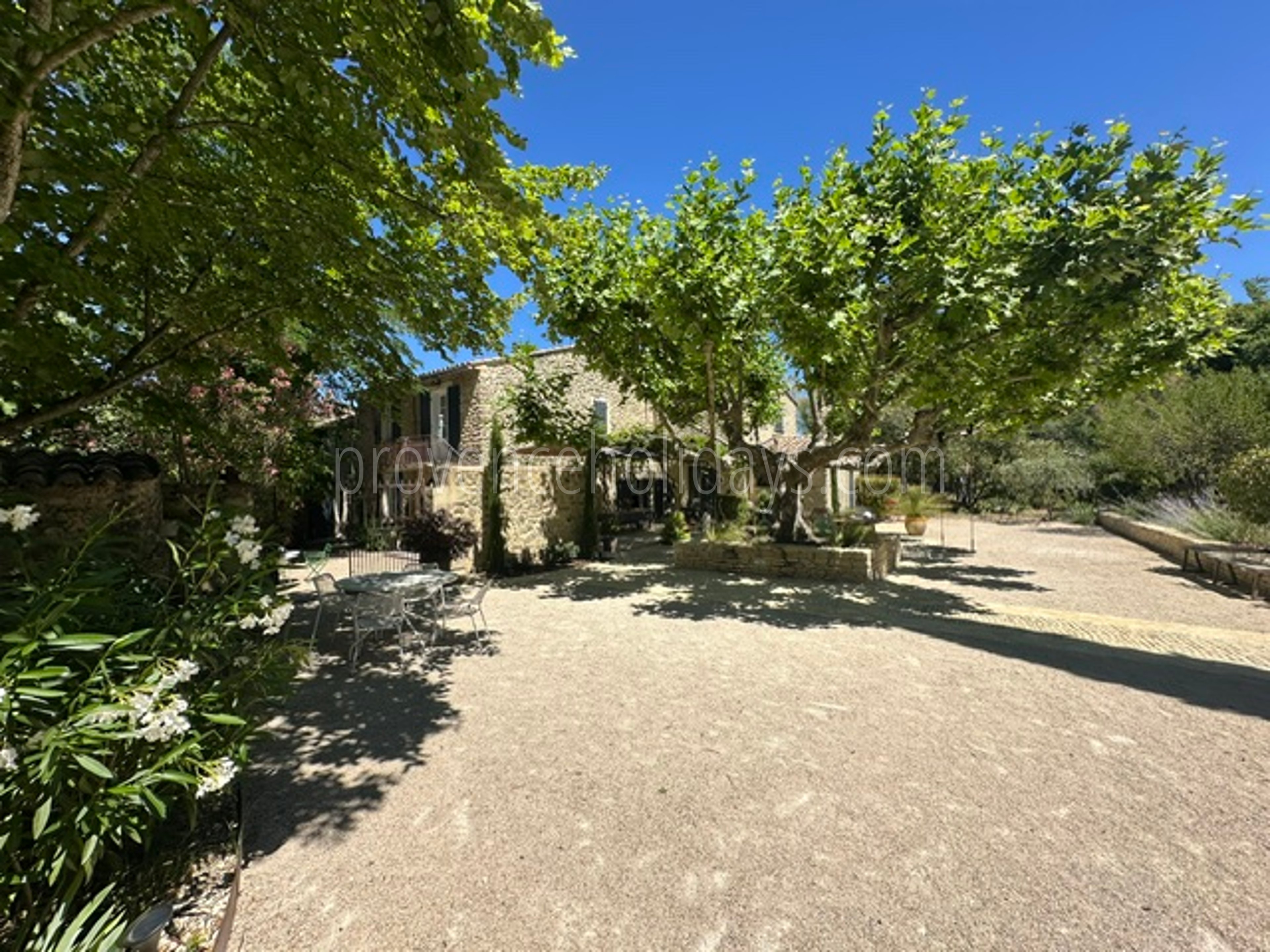 55 - Mas du Taureau: Villa: Exterior