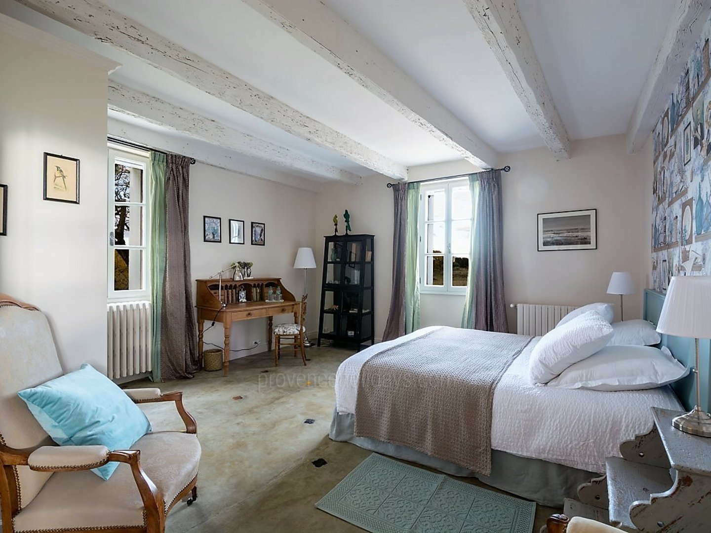 42 - Domaine d\'Uzès: Villa: Bedroom