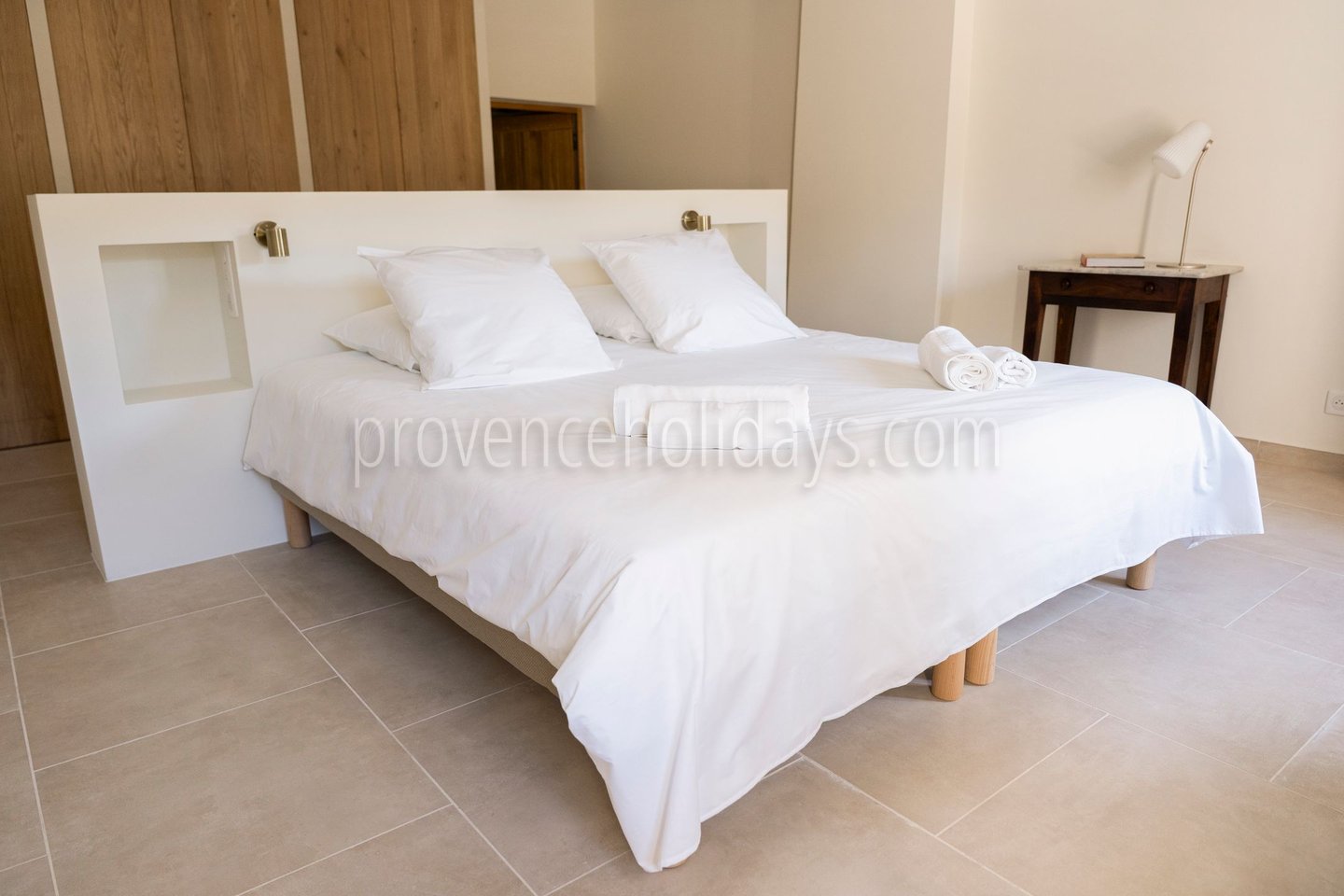 29 - Villa l\'Heure Dorée: Villa: Bedroom