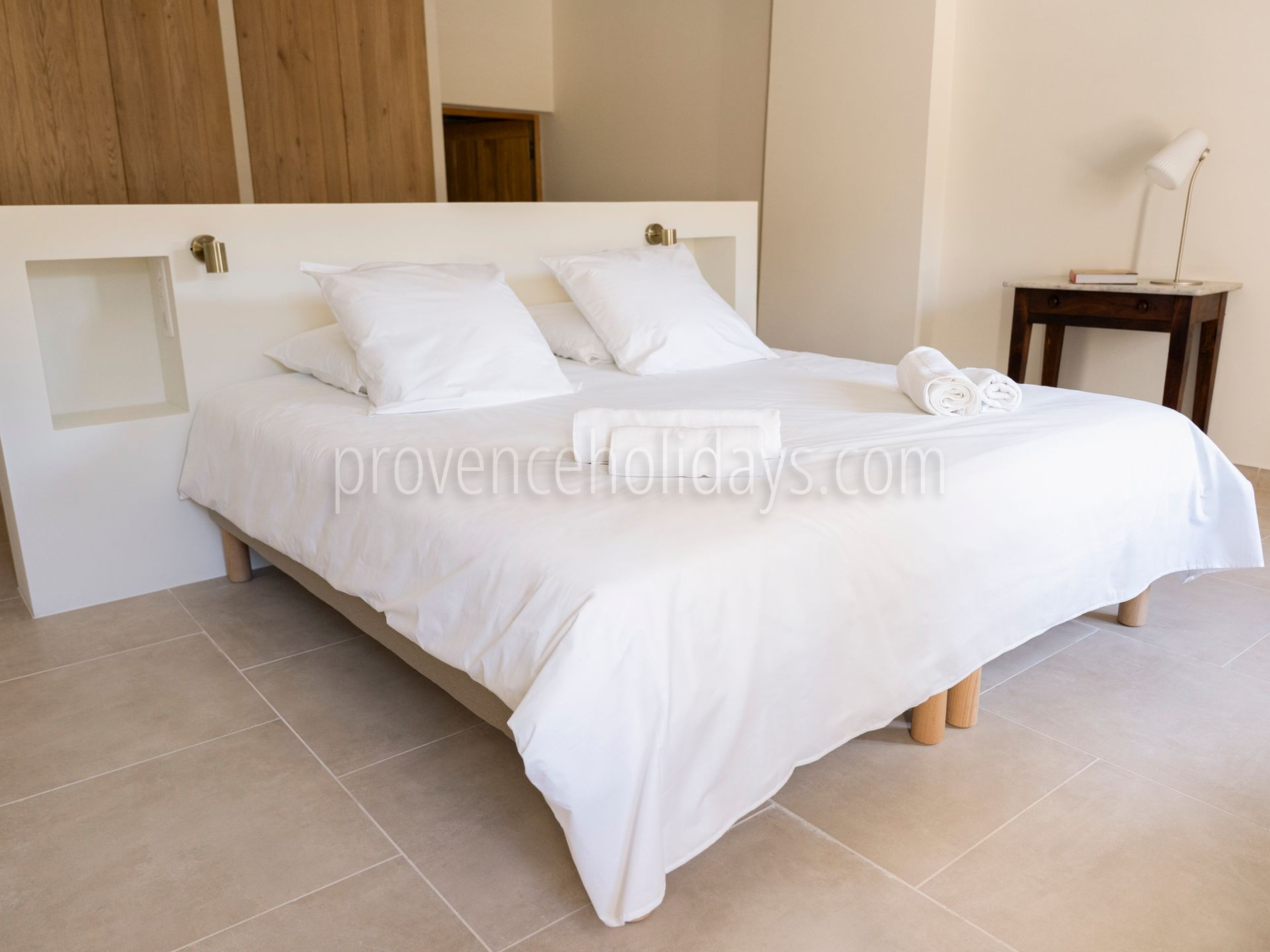 29 - Villa l\'Heure Dorée: Villa: Bedroom