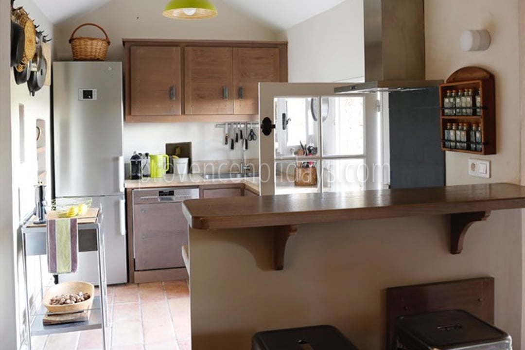 22 - Mas de Charla: Villa: Interior