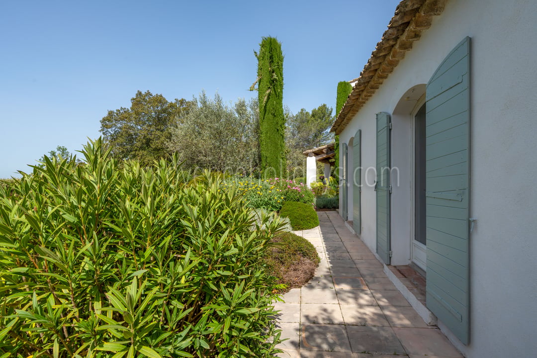 42 - Villa Provençale: Villa: Exterior